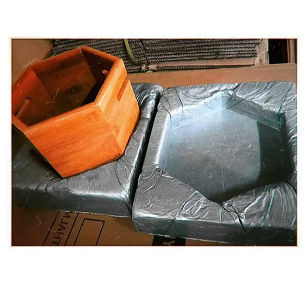 陶瓷玻璃工艺品包装现场发泡包装,聚氨酯发泡机,现场发泡成型泡沫缓冲原料