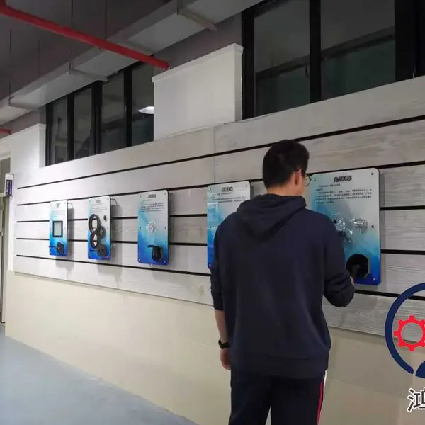 生产椎体上滚鸿智墙壁科普 智慧墙展品