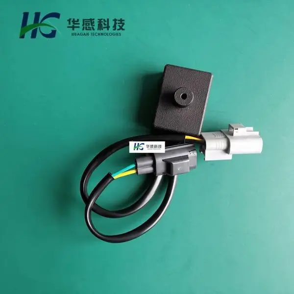 新能源汽车 高原四轮电动车通用刹车助力泵开关 真空泵控制器