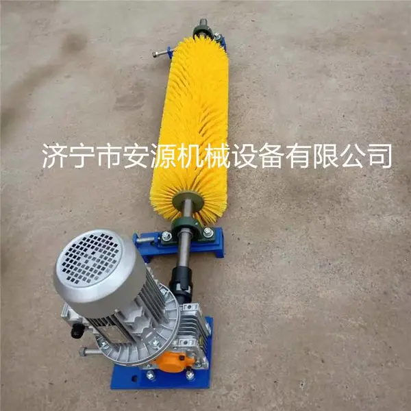 毛刷式皮带清扫器 AY-XQ-II被动滚刷清扫器 带联轴器电动清扫器