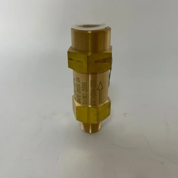 不锈钢弹簧封闭全启式安全阀 法兰式锅炉蒸汽工业管道泄压阀门 A42H