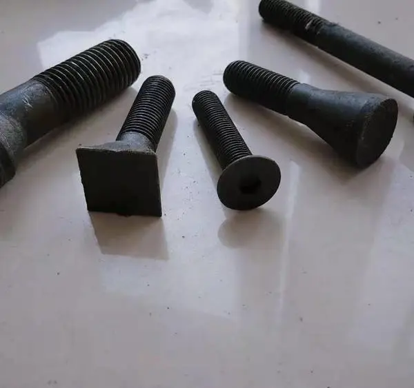 球磨机螺栓有几种规格 斗型螺栓 鹅蛋螺栓 方头螺栓 异型可定做