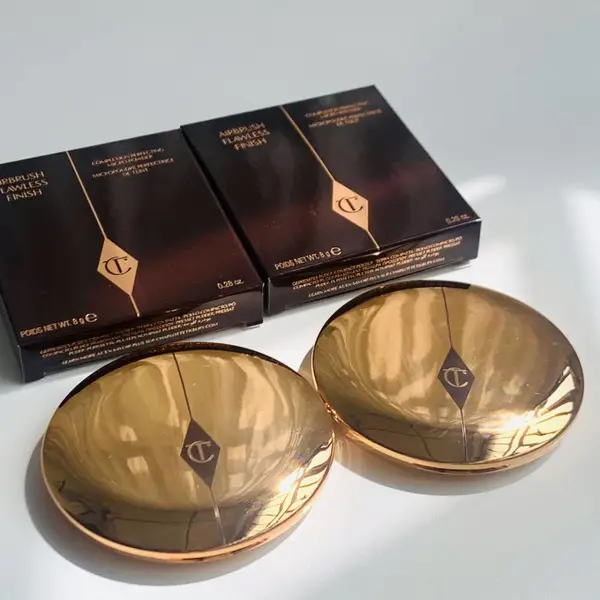 CT定妆粉饼8g!