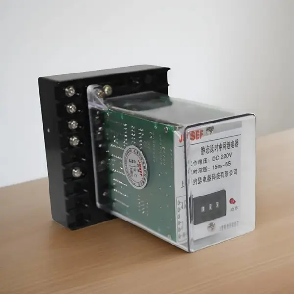 JOSEF约瑟 JZS-7/3207延时中间继电器 220VDC 板后接线 整定直观方便
