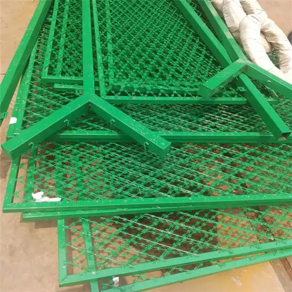 生产刀刺滚笼 刀片刺绳护栏 蛇腹型刺丝网
