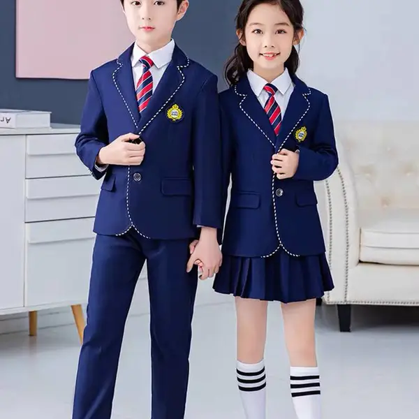临沂校服 淄博学生服 威海班服 伟红服饰公司