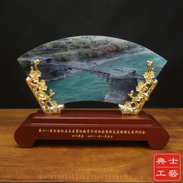 ��³ľ�붨������չ�����Ʒ����ʯ���ưڼ����͸��ͻ��ļ���ƷͼƬ