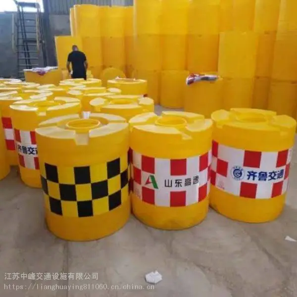 莱芜550*750不易老化防撞桶大量销售 交通设施出售防撞桶