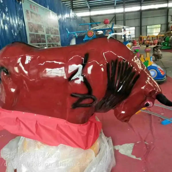 广场新款成人儿童娱乐项目西班牙疯狂斗牛机成人翻转骑牛机