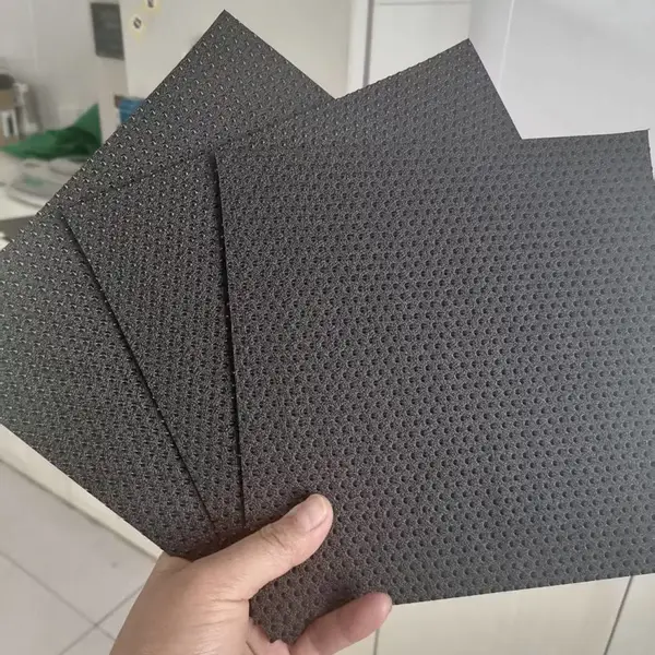 黑色PP编织果树防草布 抗老化耐磨损透气 果园抑草地布 厂家现货 支持定做任意规格