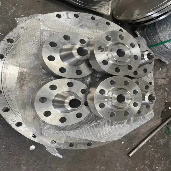 FLANGE ASTM A105 CL150ASME B16.5.Sch40WN-RF 带颈对焊法兰