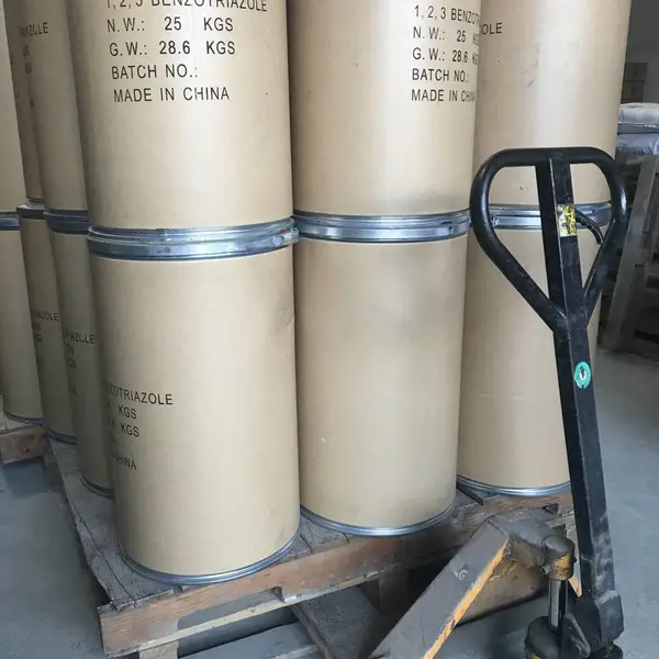 苯并三氮唑 99.8%高纯度 BTA 高分子稳定剂 紫外线吸收剂
