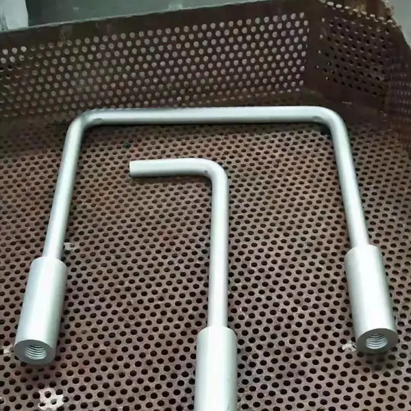 防落梁挡块预埋件高铁铁路桥梁抗震渗锌挡块预埋套筒
