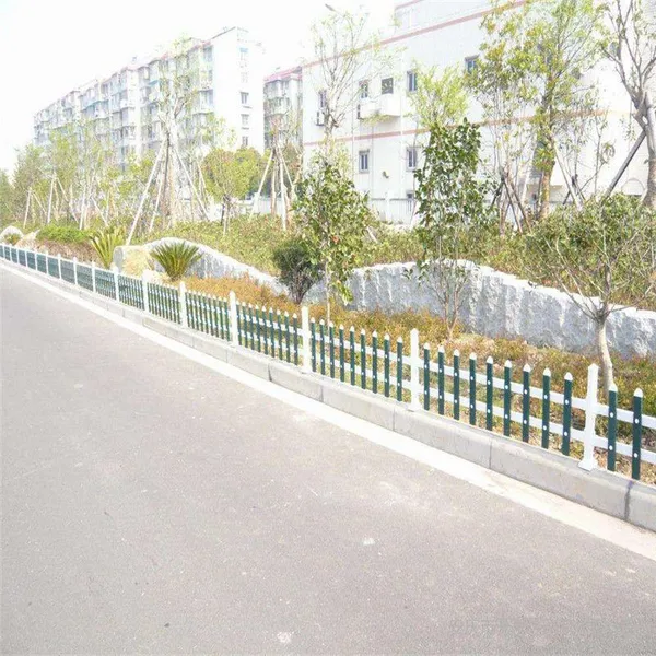 花坛草坪护栏 插片草坪护栏 焊接隔离防护围挡