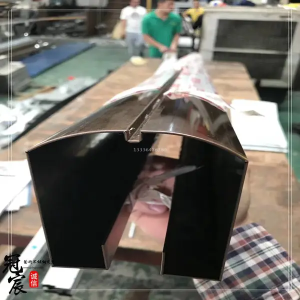 供应黑色不锈钢线条,不锈钢包边条,不锈钢收边条