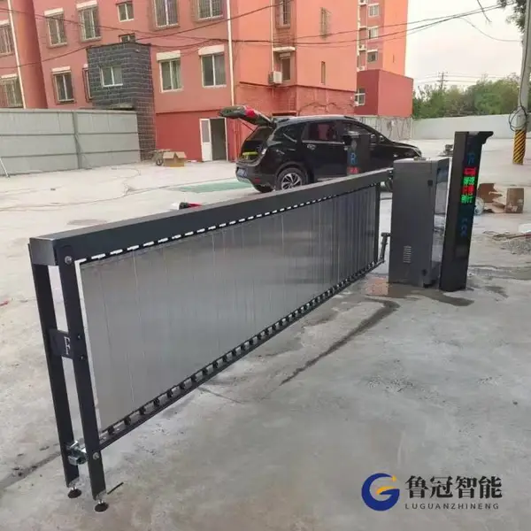 利津县专业道闸门禁起落杆人行通道闸门上门安装维修