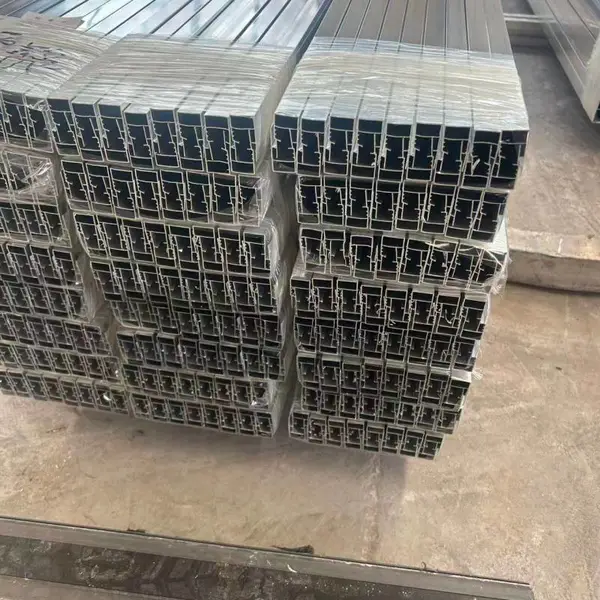6063可弯曲U型铝型材铝合金开模定制装饰条定制弧度