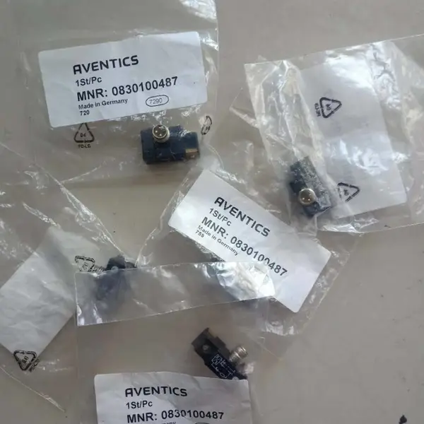 磁性开关aventics连接器0830100487-3710750000-0820056301阀岛