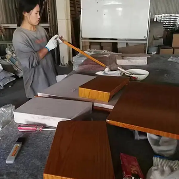 防火门木纹转印机 平均6-10分钟转印出一樘门 2个女工即可操作