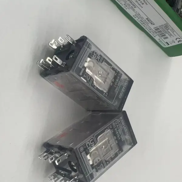 RXM2LB1F72***AC120VС���м�̵���