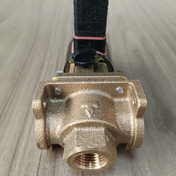���÷��ͻ�������ͻ�����-��ͨ��ŷ�3-WAY SOLENOID VALVE
