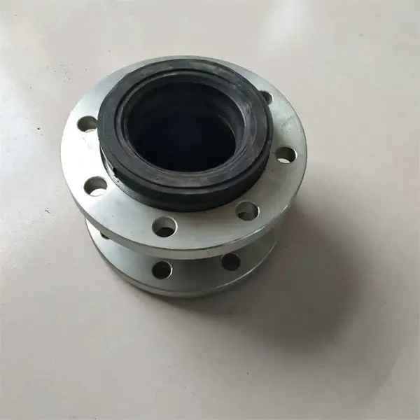 可曲绕橡胶接头 不受管道不同心法兰不平行限制