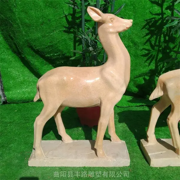 晚霞红石材小鹿,雪花白梅花鹿户外庭院园林装饰