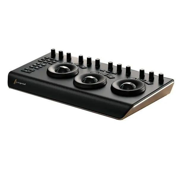 BMDרҵ��ɫ̨ DaVinci Resolve Mini/ 11��������̨