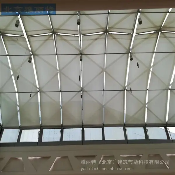 遮阳帘 卷式弹簧天棚帘 电动遮阳隔热帘 雅丽特遮阳
