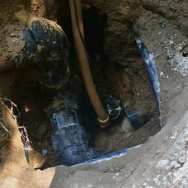 供水主管破裂维修,给水管网渗水查漏维修,测量暗管漏水电话