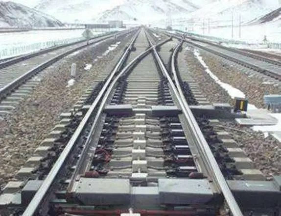 ZDK630/4/12右开道岔,矿用右开道岔厂家,铁路用右开道岔