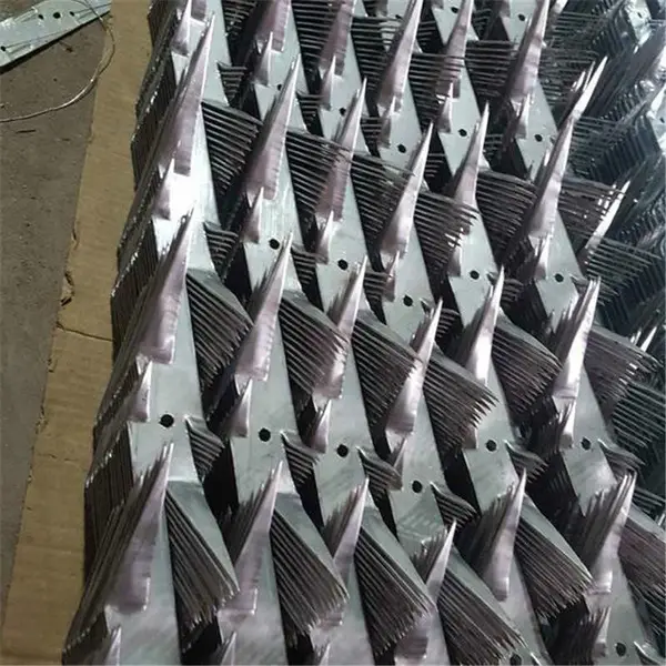 防爬刺钉 墙头防攀爬刺 镀锌刺钉大量长期供应