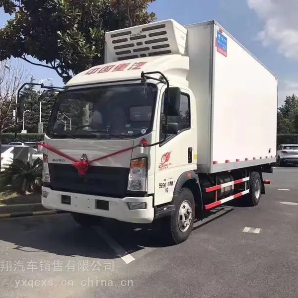 4.2米果蔬冷藏车运输车 重汽豪沃冷藏车 恒温箱式冷藏车