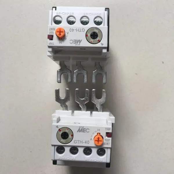 ���CRYDOM��̬�̵���ȫ��ԭװ��ƷH12WD4850PG 50A 600Vī�����