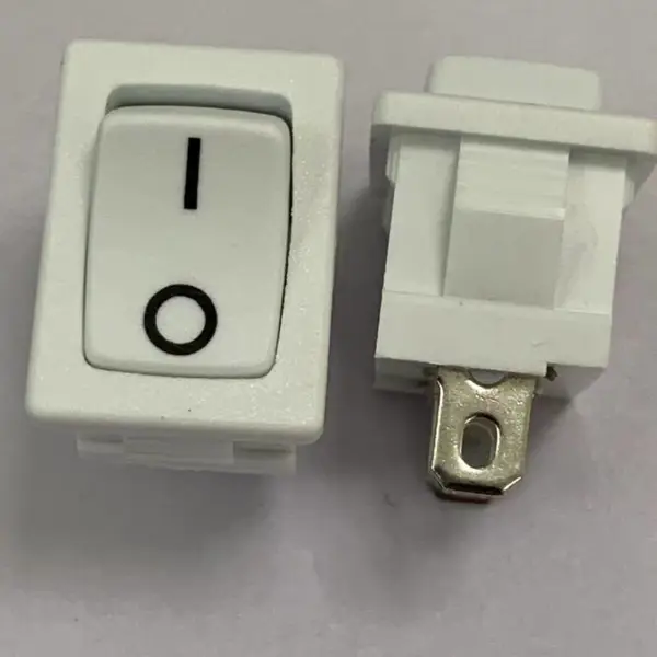 开关插座之BEJ贝尔佳PS8A-2H-W1W3 白色按键白色壳体三档船型开关