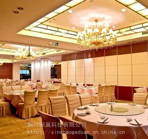 工业办公室会议室星级酒店多功能宴会厅可折叠移动旋转活动隔断屏风活动隔断折叠门