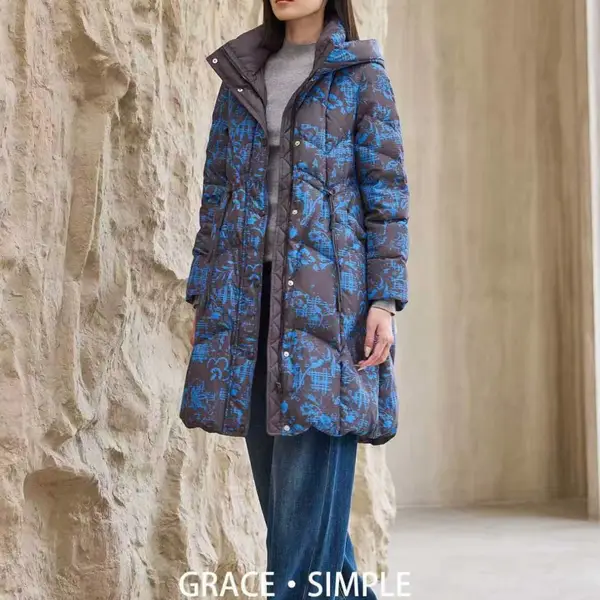 刺绣 简约大气 歌蒂雅诗羽绒服市场 品牌女装撤柜尾货库存