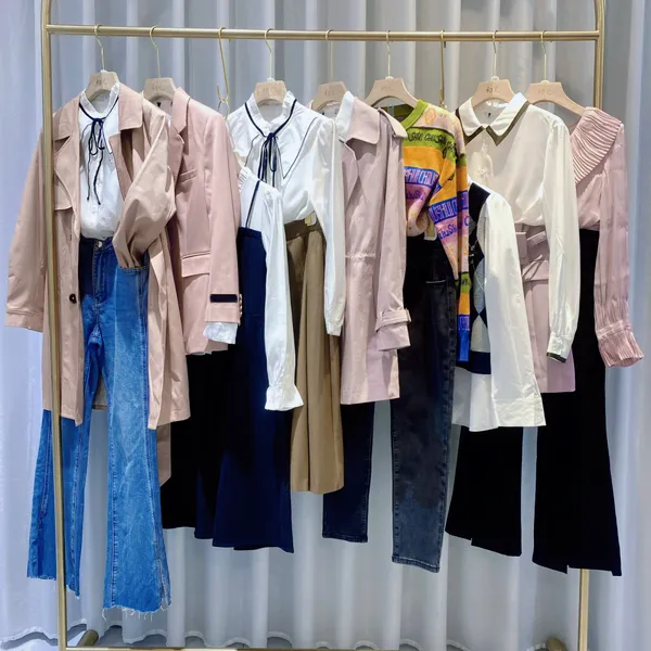 女装尾单一手货源女装直播货源品牌撤柜女装折扣品牌女装