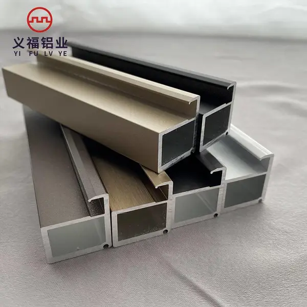 时尚新品极简轻奢 窄框衣柜平开门铝材供应
