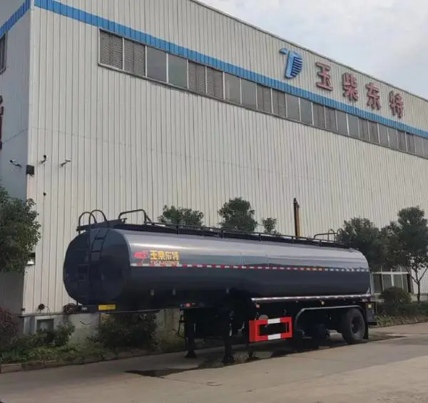 玉柴东特专用汽车***供水供液重型罐式半挂车参数青海海北销售服务站