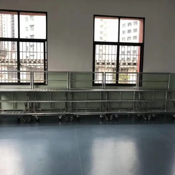 定制铝合金折叠合唱台阶 移动合唱台校园文艺汇演团体合影梯生产厂家