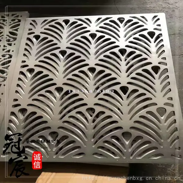 酒店背景墙铝雕圆形壁画 凹凸面效果铝艺雕花仿铜背景墙装饰大件