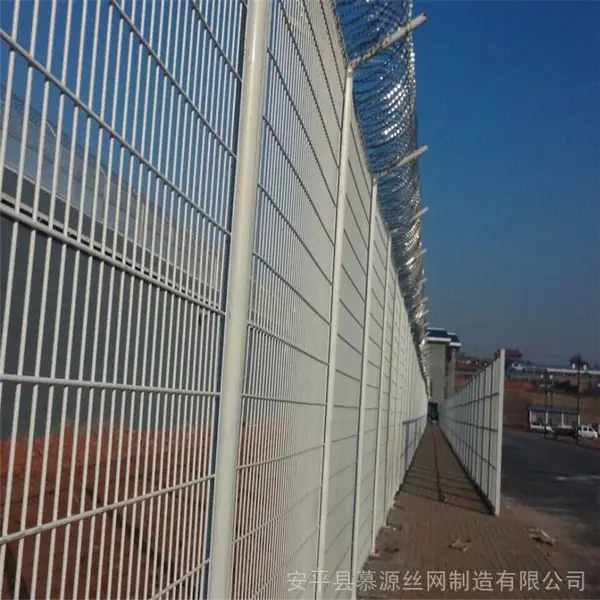 安徽阜阳 ***围墙刀刺网 ***防爬网 ***热镀锌刀刺网