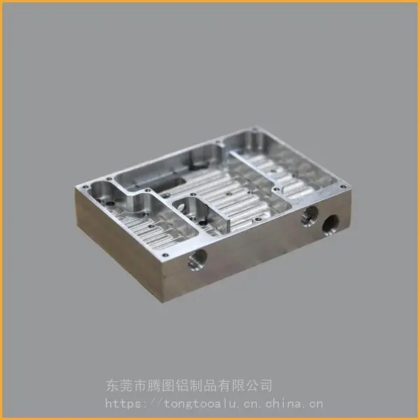 东莞CNC加工厂 5G通讯设备配件 铝合金电池箱体 CNC加工腔体型腔 智能锁铝配件定制