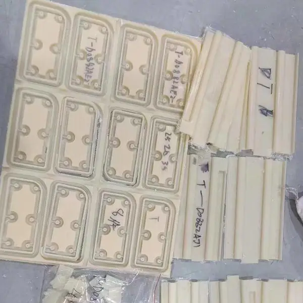 CNC机加工手板塑胶模型铝合金定制黄铜金属批量加工五金零件定制.