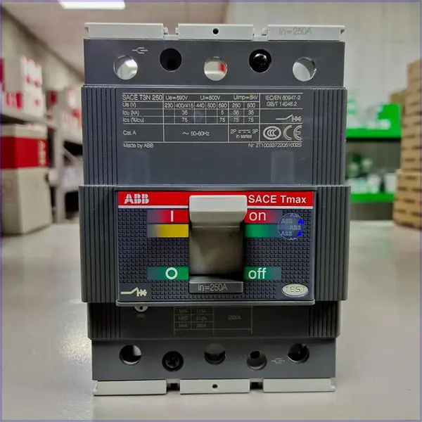 ABB�ܿǶ�·����������XT4N160 TMD 32 3P FF�̶�ʽ���ض�·����
