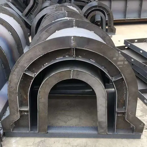 污水沟钢模具设计流程 河北U型水沟模具 鑫鑫加工水平
