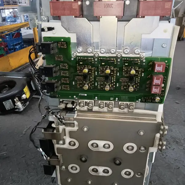���ݷ�ɽά��6SL3325-1TG41-3AA3���ʵ�Ԫ��F30005
