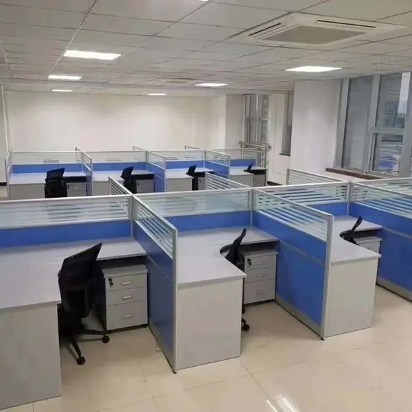 昆明钢木结构办公桌 职员工作位 屏风工位组合桌 卡座工厂直供