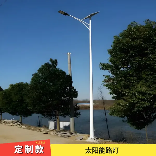临沂太阳能路灯厂 6米7米路灯在售中 LED户外中国结灯具